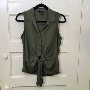 EXPRESS Tie-Front Sleeveless Top